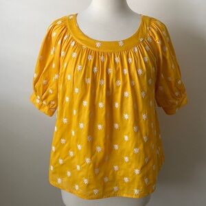 a loves a Yellow Peasant Cotton Top Size XS